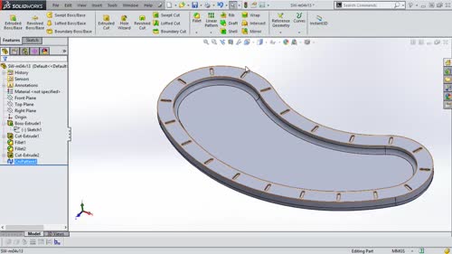 Размножаване на градивни елементи по крива (Curve Driven Pattern)
